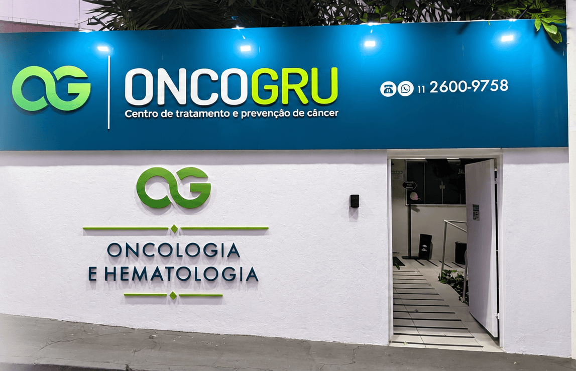 Fachada da clínica OncoGRU em Guarulhos